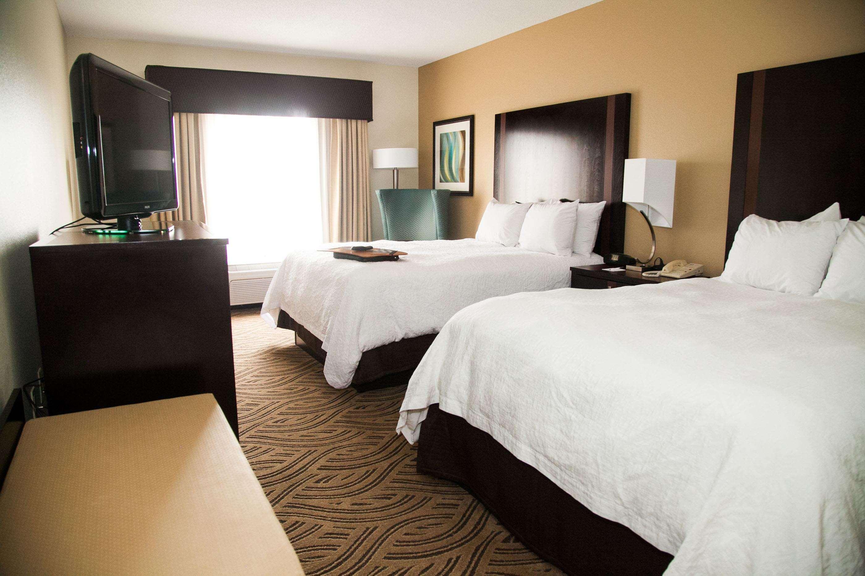 Hampton Inn & Suites Alpharetta-Windward Экстерьер фото
