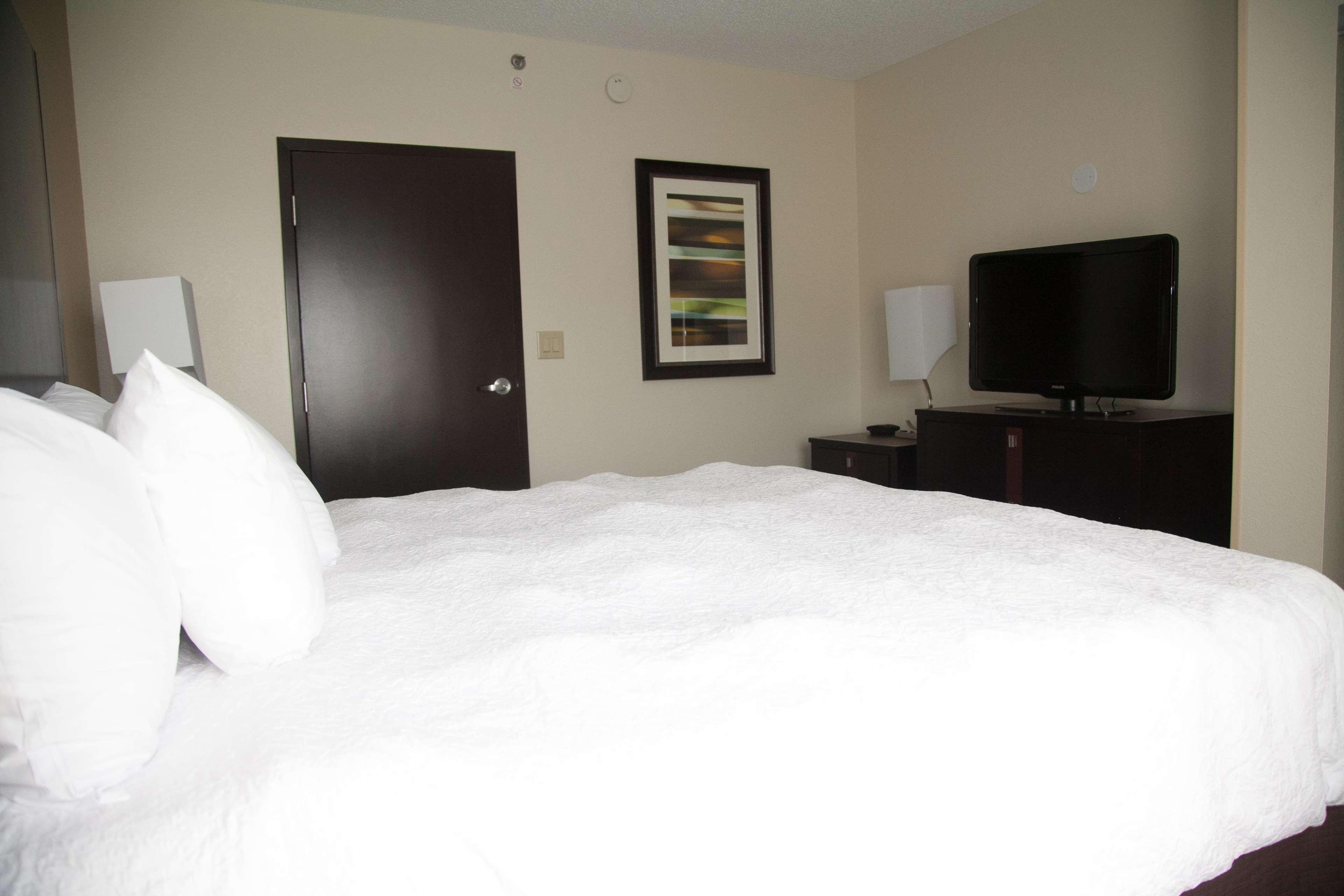 Hampton Inn & Suites Alpharetta-Windward Экстерьер фото