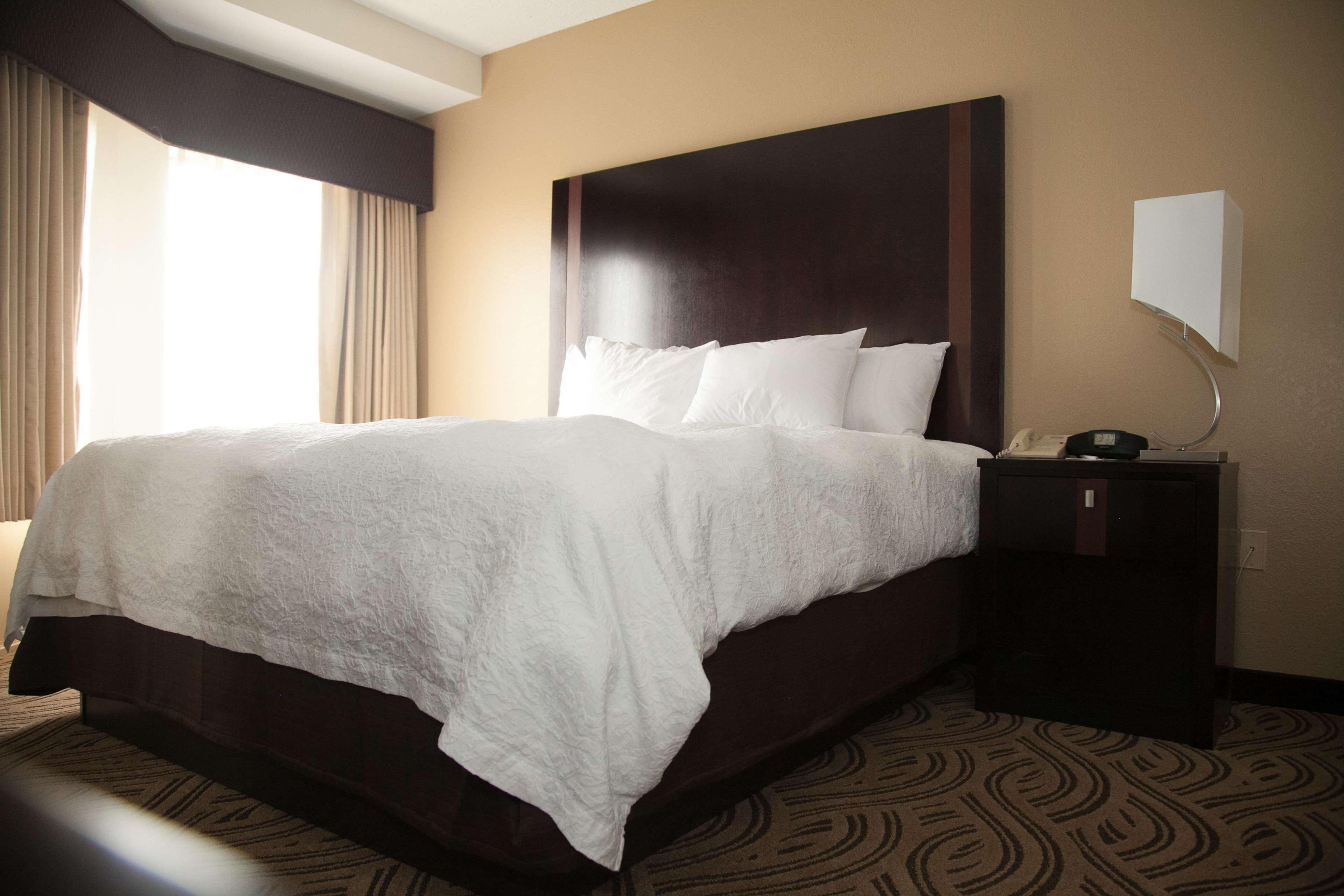 Hampton Inn & Suites Alpharetta-Windward Экстерьер фото