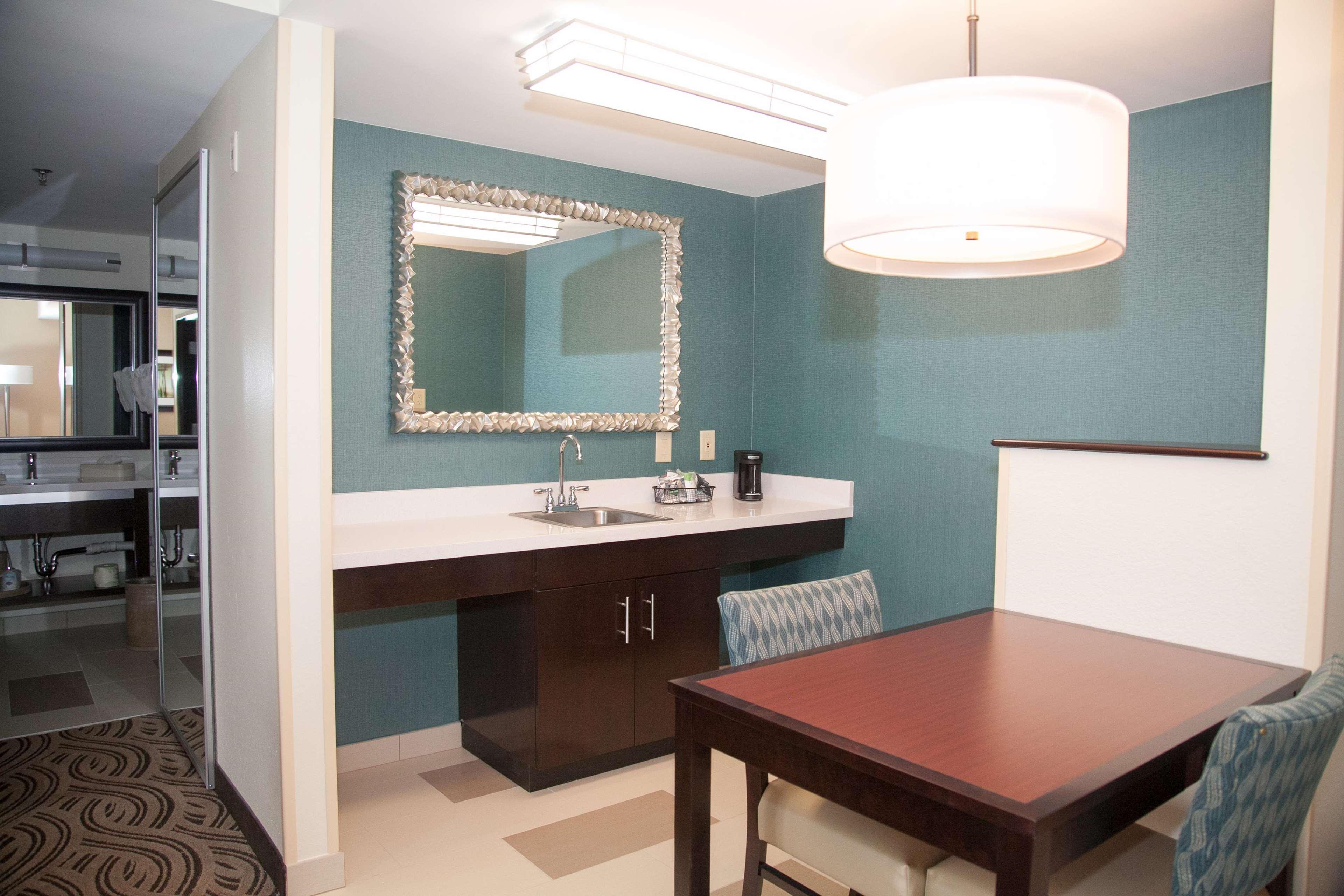 Hampton Inn & Suites Alpharetta-Windward Экстерьер фото