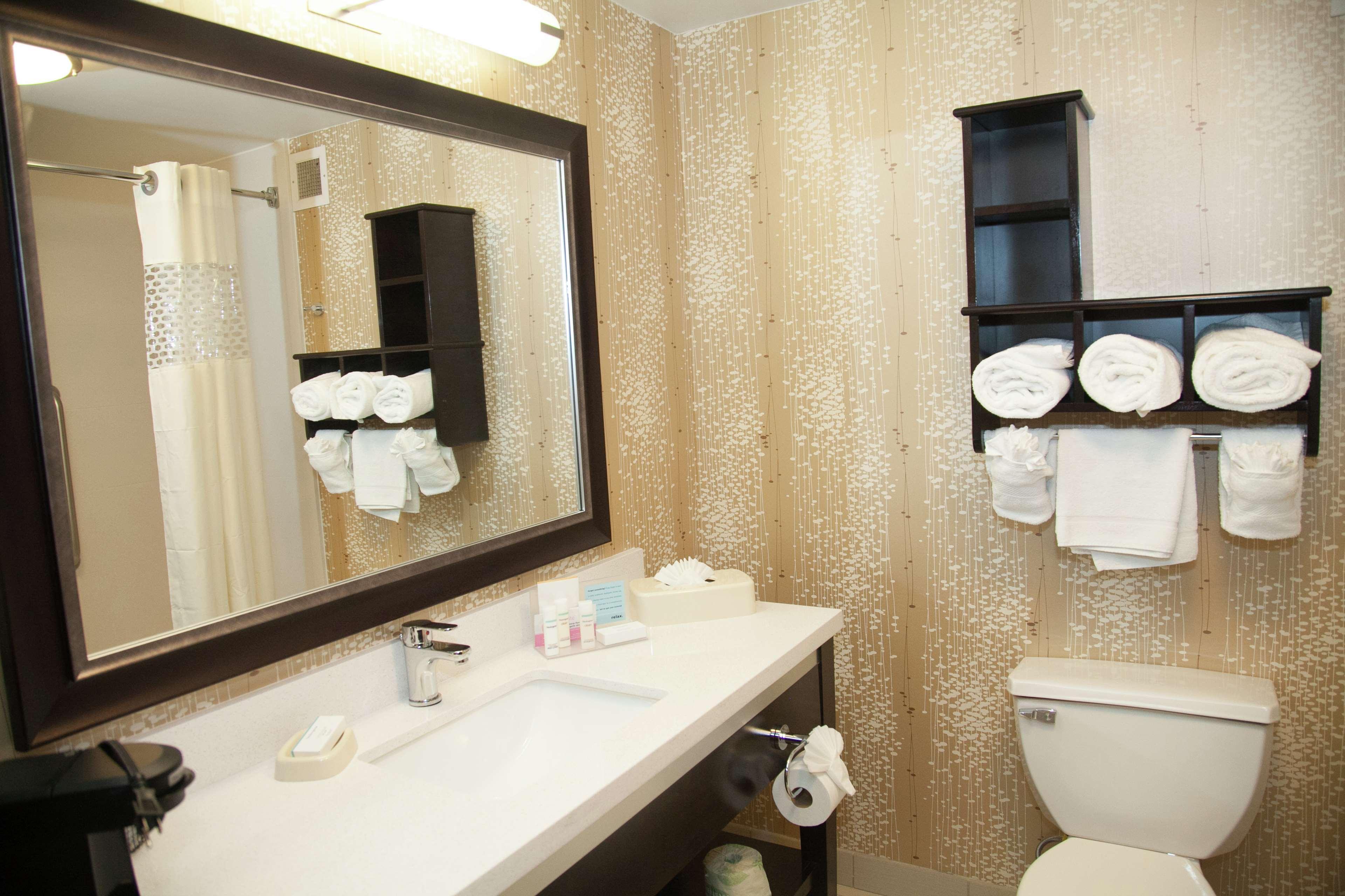 Hampton Inn & Suites Alpharetta-Windward Экстерьер фото