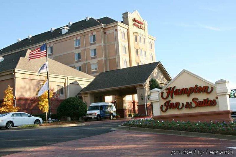 Hampton Inn & Suites Alpharetta-Windward Экстерьер фото